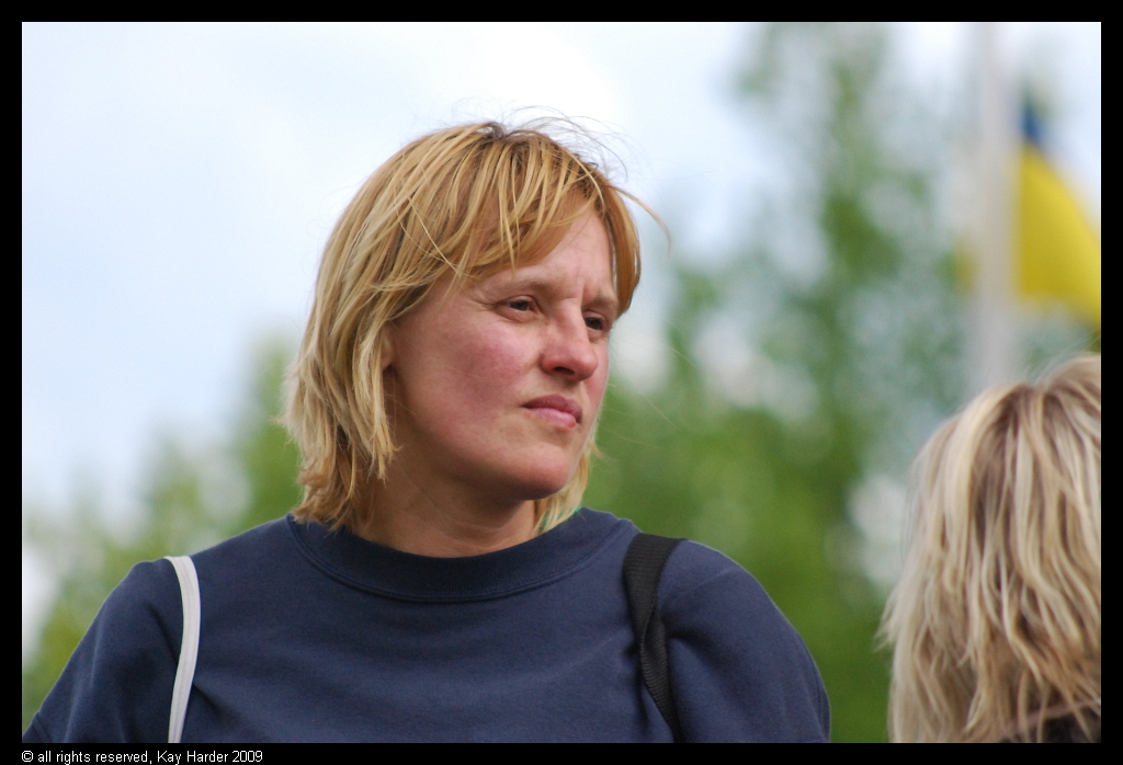 DSC_5581.JPG - Mutter, noch geschafft vom Spiel gegen die Kinder...