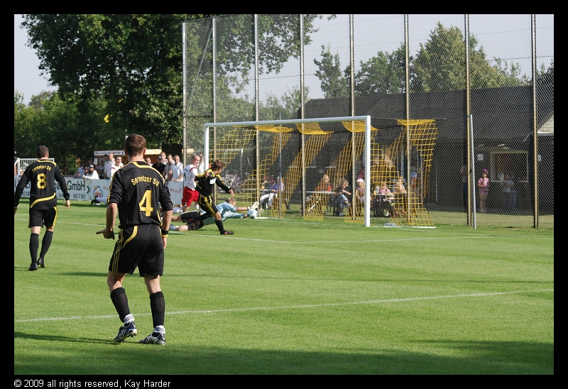 DSC_6989.JPG - Nun hält er aber...