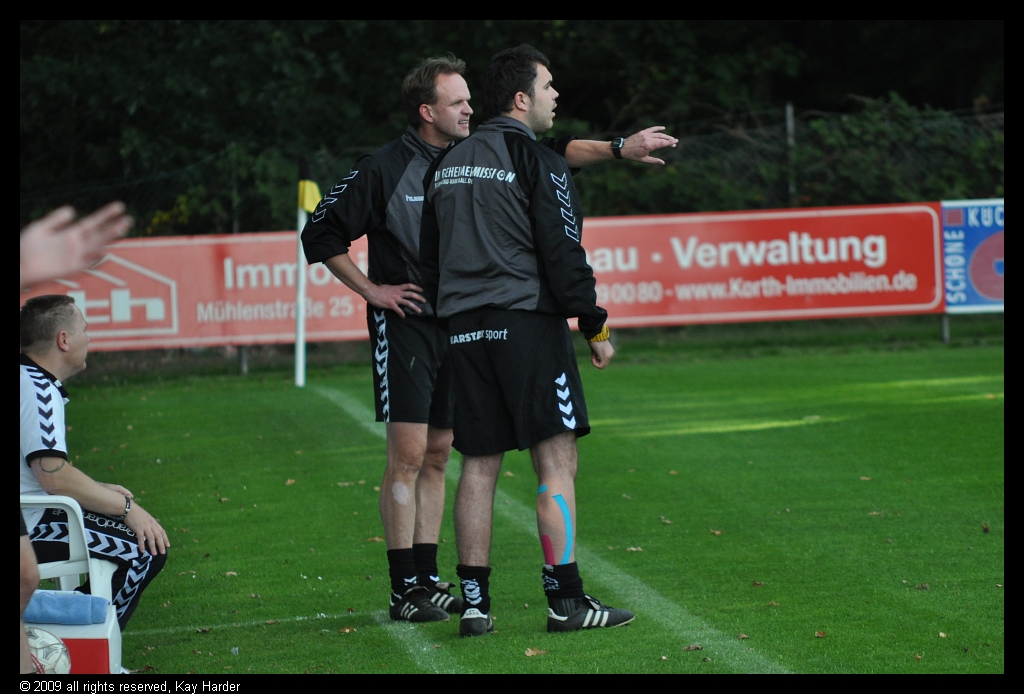 DSC_3525.JPG - Die etwas unentspannte Gegenseite.