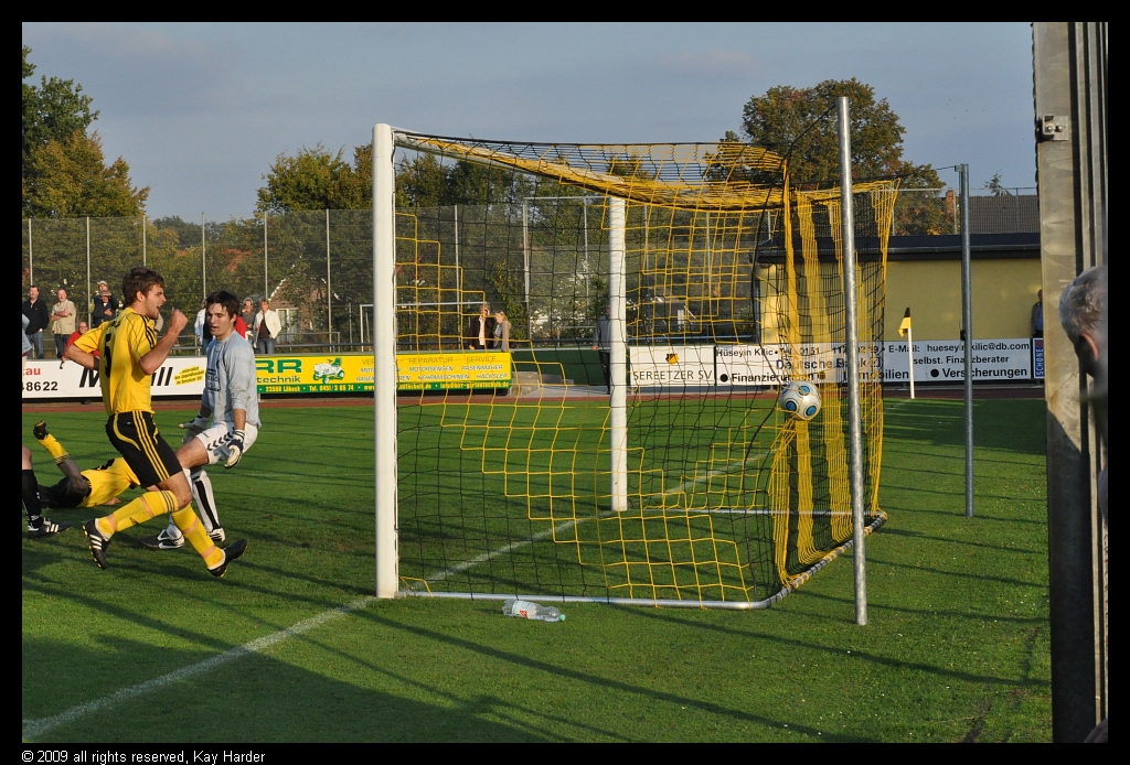 DSC_3641.JPG - rein! Wenigstens der Ausgleich. Man sieht sich immer mindestens zweimal.....