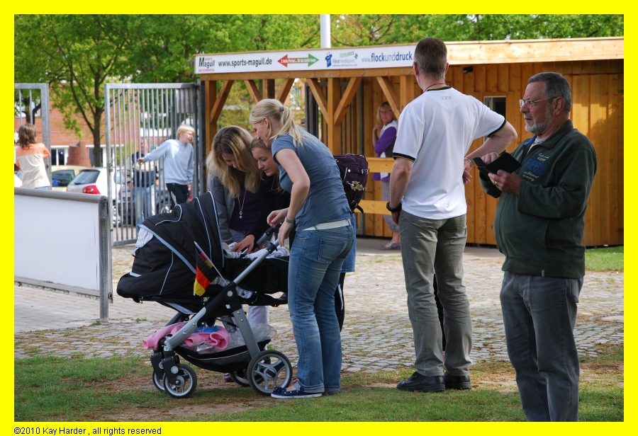 DSC_0947.JPG - Nachwuchs für den Sereetzer SV? Schon den Mitgliedsantrag ausgefüllt?