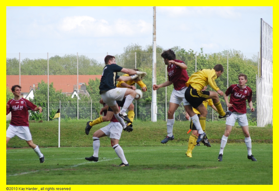 DSC_1018.JPG - Durcheinander im Luftraum.