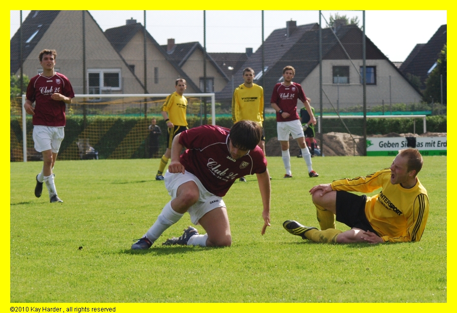 DSC_1106.JPG - Grenzwertig! Noch darf er weitermachen....