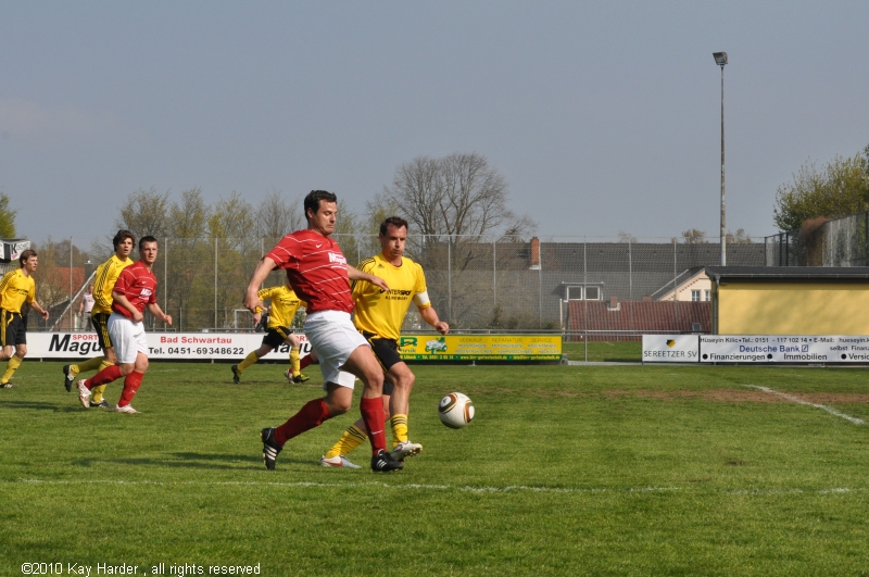 DSC_4505.JPG - Gleich folgt der Kunstschuss zum 0:1. Nicht schon wieder!