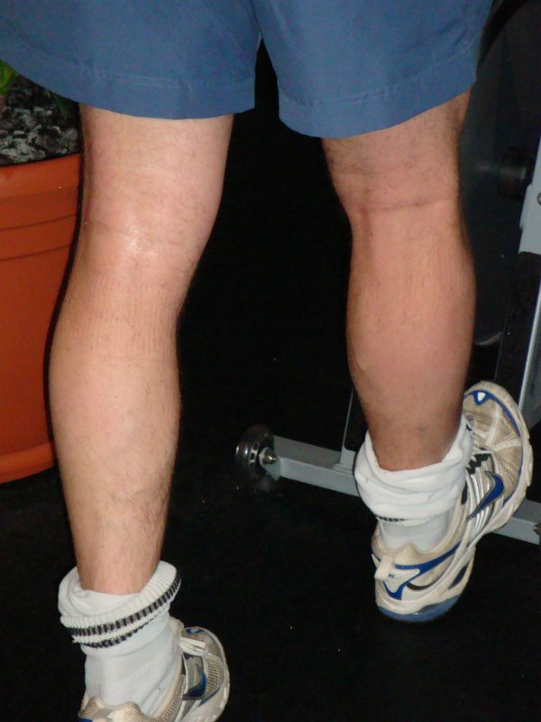 DSC01460.JPG - Meine gigastarken Wadeln san a Wahnsinn für die Damen