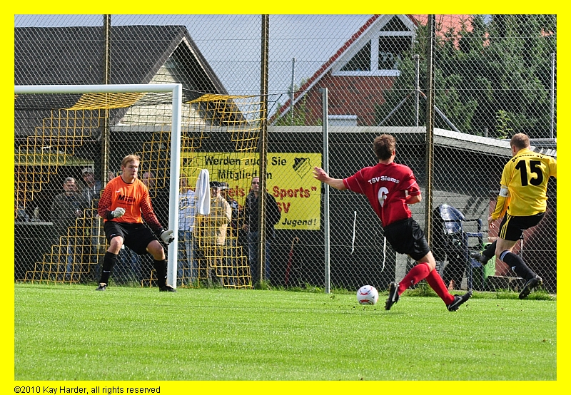 DSC_5975.JPG - Achtung Keeper...