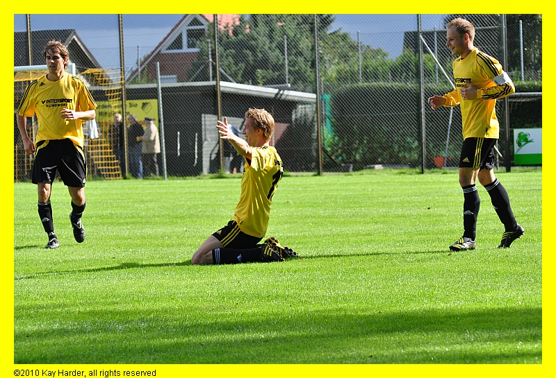 DSC_5998.JPG - Wieder Jubel auf Sereetzer Seite!